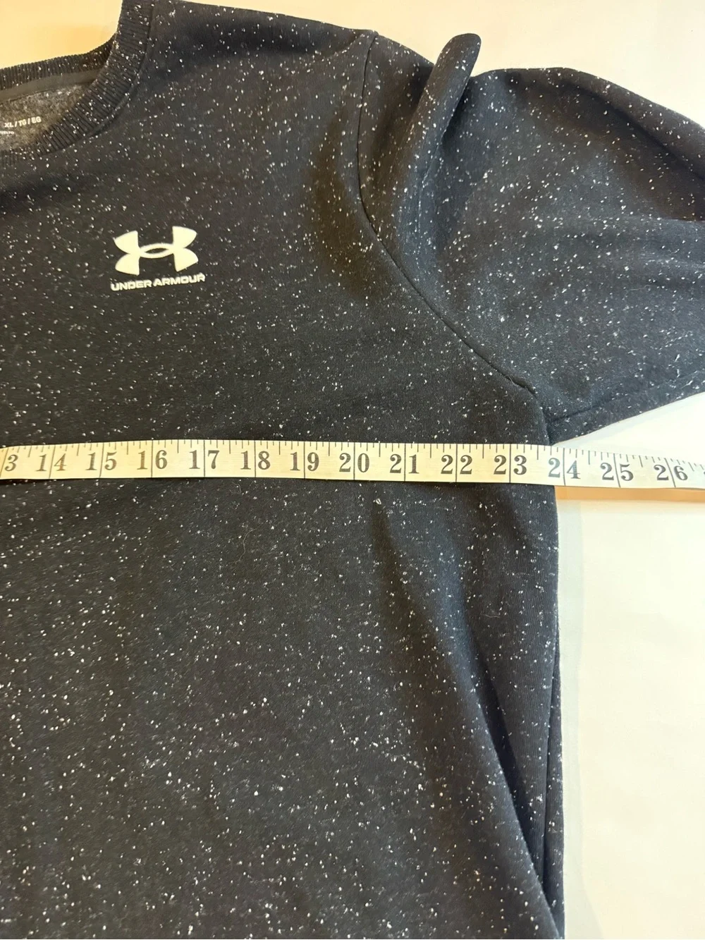 Under Armour Men’s Black Speckle Crewneck Long Sleeve Sz XL
